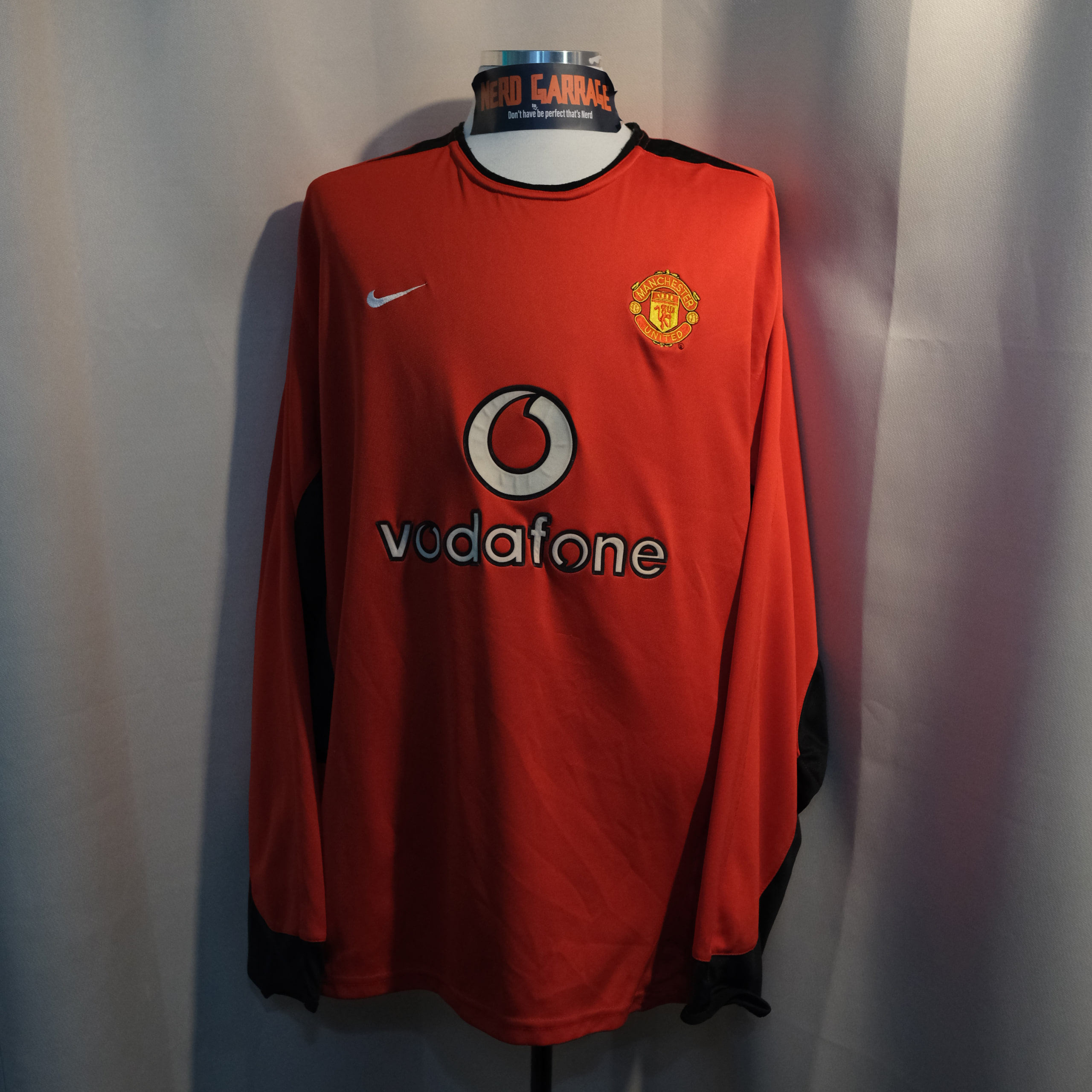 00s Manchester United Nike Vodafone Soccer Jersey